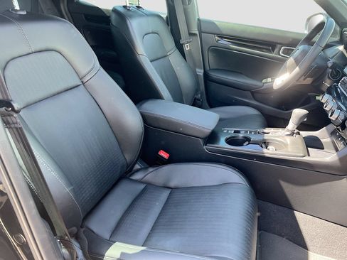 Used 2025 Honda Civic Sport Touring image 27