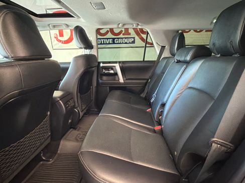 Used 2022 Toyota 4Runner Limited AWD/4WD image 22
