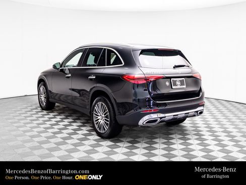 New 2026 Mercedes-Benz GLC 300 4MATIC image 3
