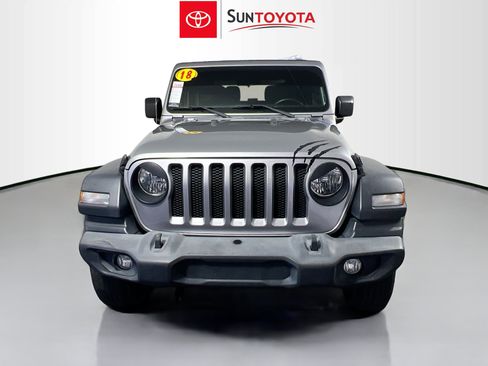 Used 2018 Jeep Wrangler Sport image 10