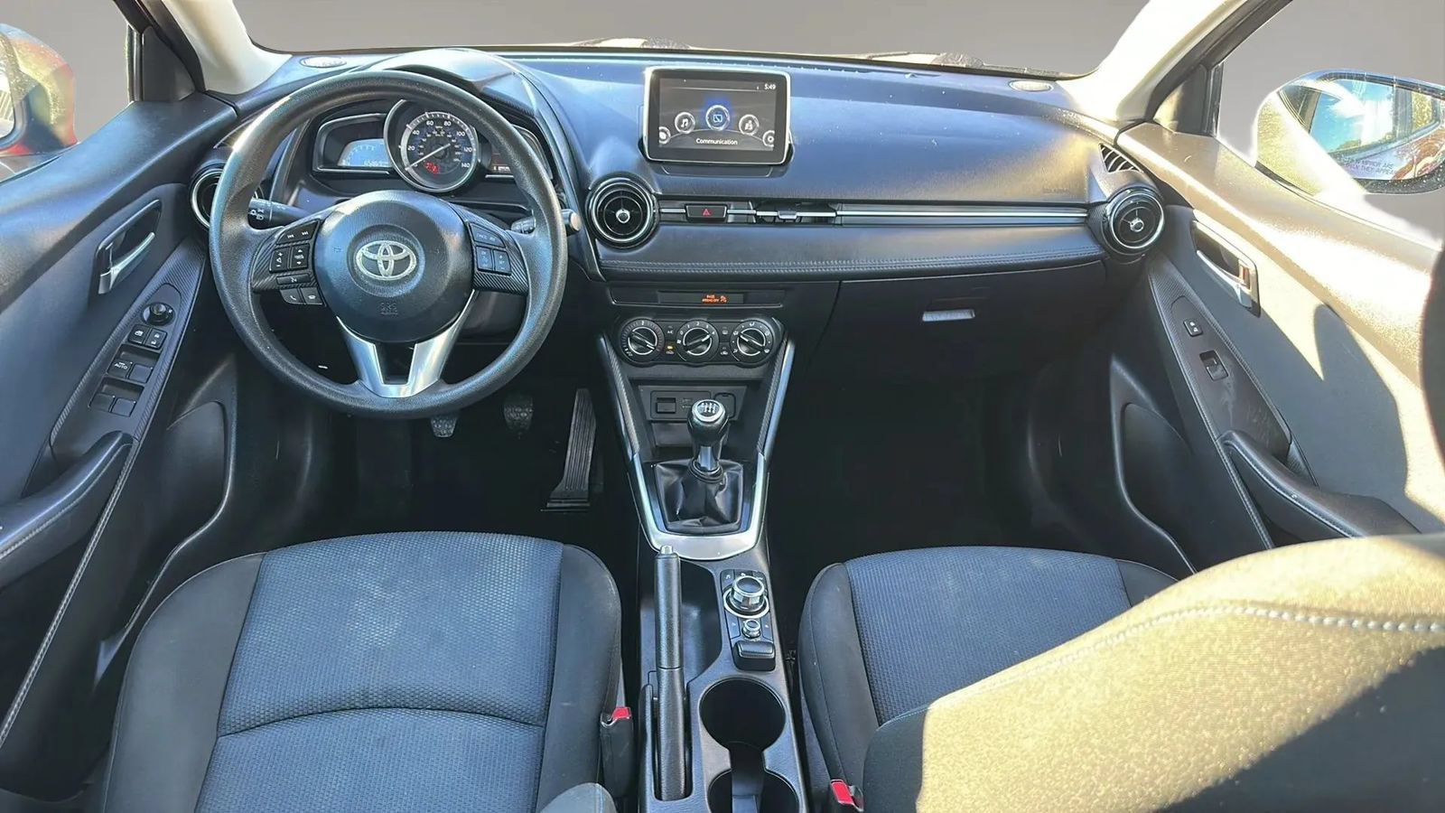Used 2017 Toyota Yaris iA FWD image 30