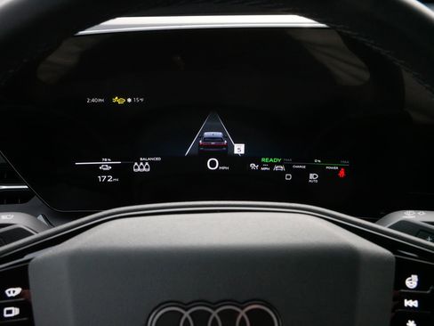 Used 2025 Audi Q6 e-tron Premium Plus w/ Premium Plus image 21