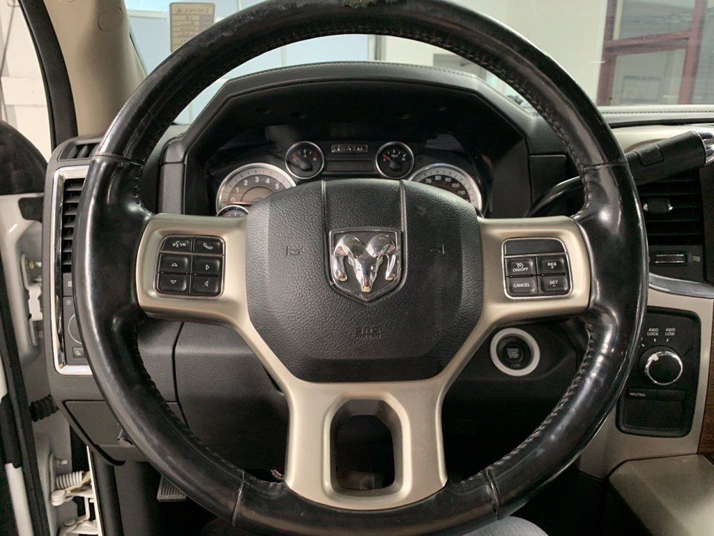 Used 2018 RAM 3500 Laramie AWD/4WD image 17