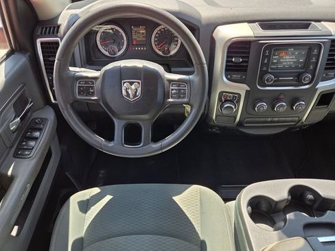 Certified 2019 RAM 1500 Classic SLT RWD image 16