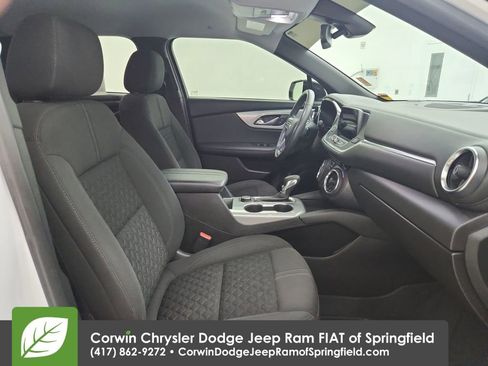 Used 2021 Chevrolet Blazer LT image 32