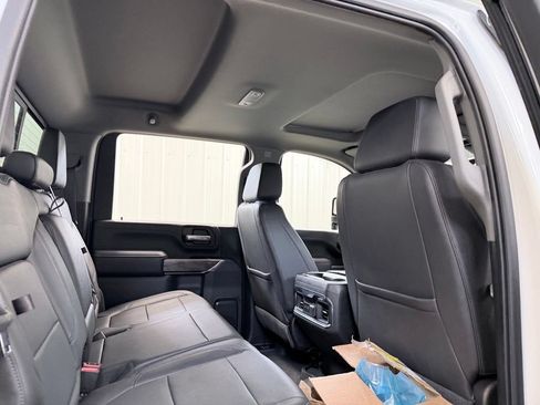 Used 2022 Chevrolet Silverado 2500 LTZ w/ LTZ Plus Package AWD/4WD image 36