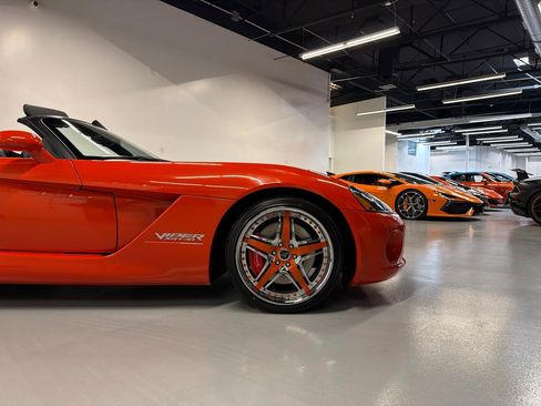 Used 2008 Dodge Viper SRT-10 RWD image 11