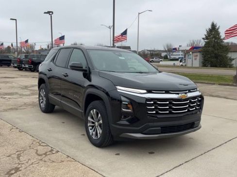 New 2026 Chevrolet Equinox LT w/ Convenience Package II image 3