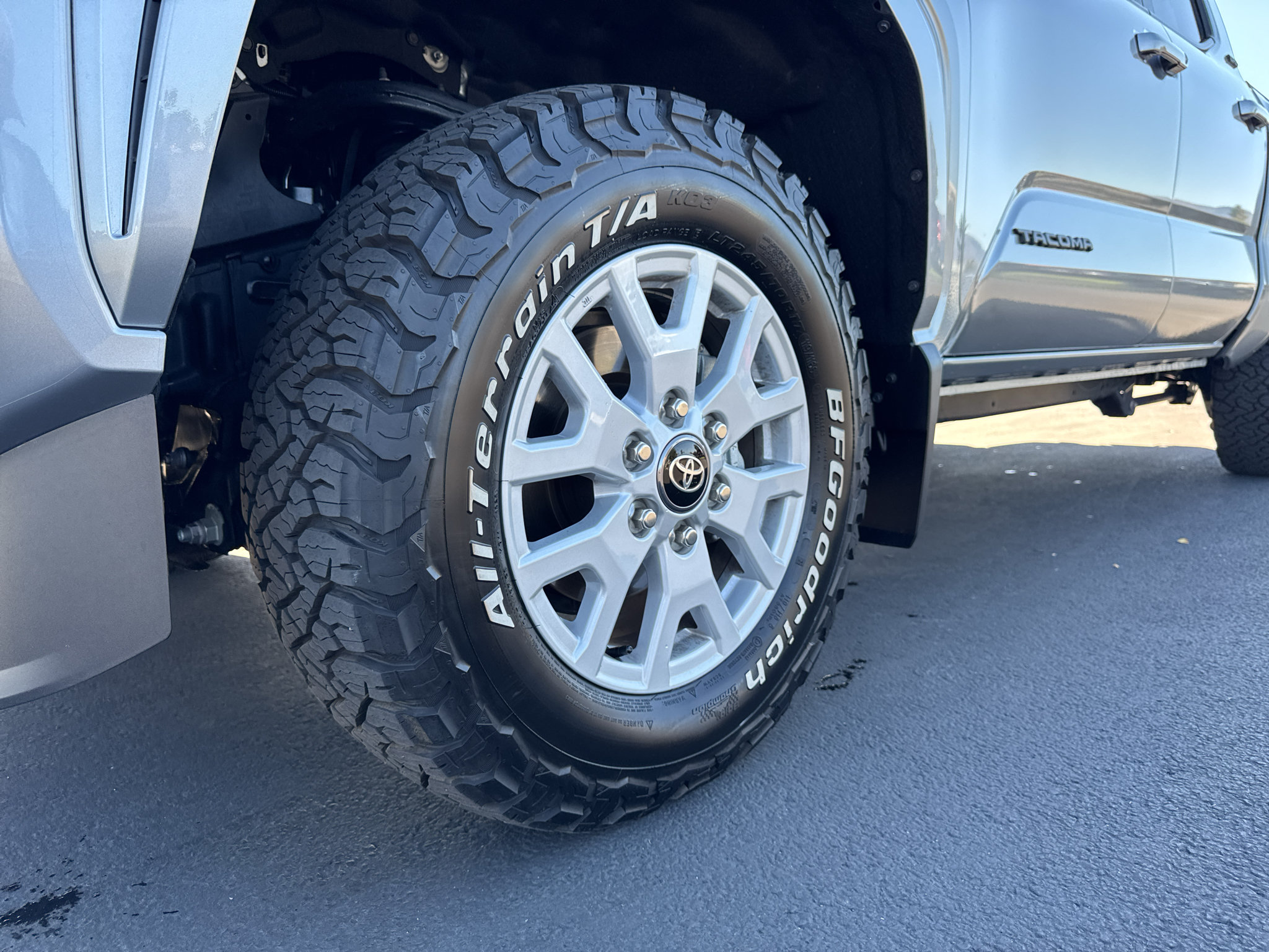 Certified 2026 Toyota Tacoma SR5 AWD/4WD image 21