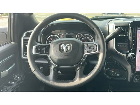Used 2025 RAM 2500 Big Horn AWD/4WD image 22