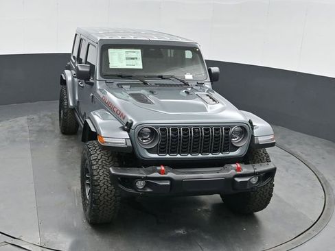 Used 2026 Jeep Wrangler Unlimited Rubicon AWD/4WD image 38