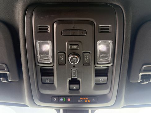 Used 2021 GMC Yukon Denali AWD/4WD image 26