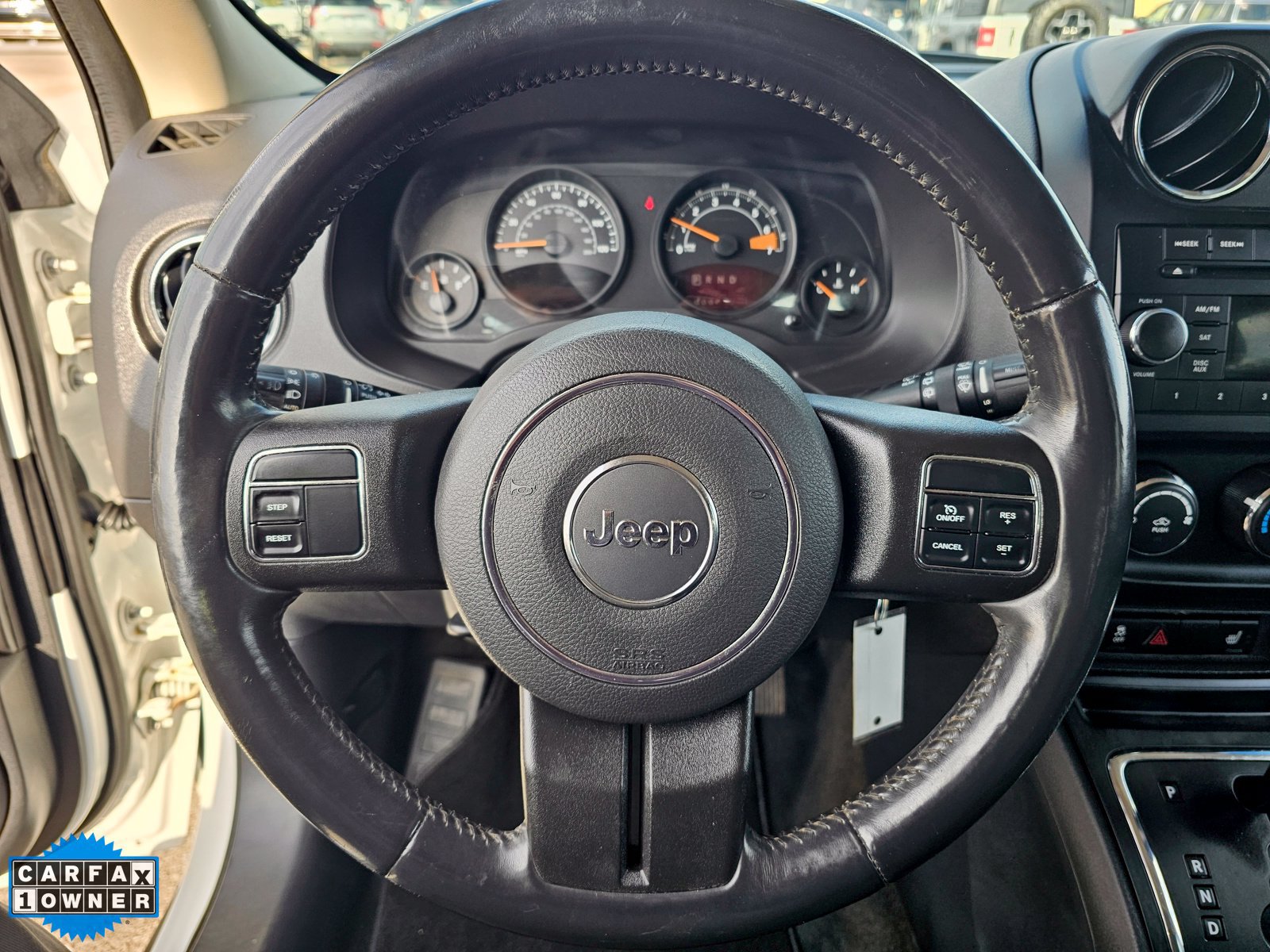 Used 2016 Jeep Patriot Latitude AWD/4WD image 16