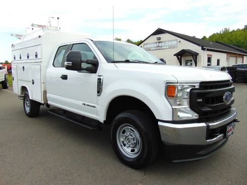 Used 2020 Ford F250 XL w/ Power Equipment Group AWD/4WD image 59