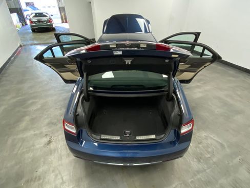 Used 2017 Lincoln Continental Select w/ Climate Package image 47