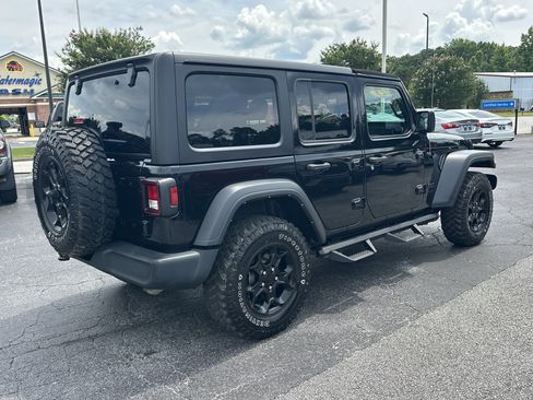Used 2023 Jeep Wrangler Unlimited Sport AWD/4WD image 8