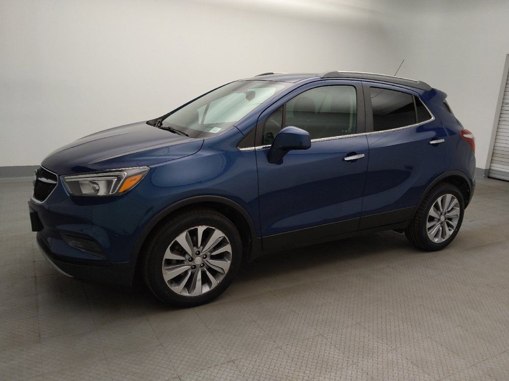 Used 2020 Buick Encore Preferred FWD image 2