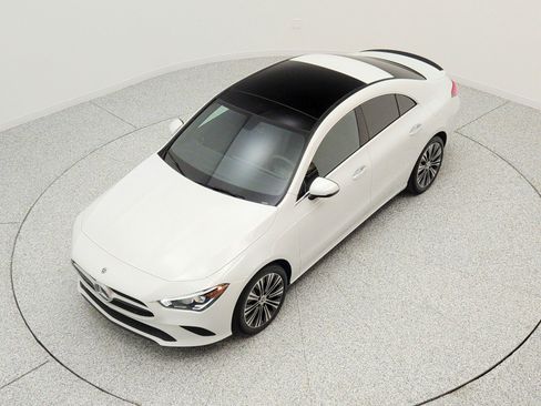 Used 2023 Mercedes-Benz CLA 250 image 23