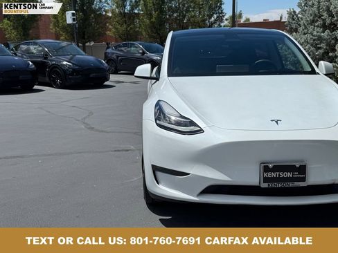 Used 2023 Tesla Model Y Long Range AWD/4WD image 13
