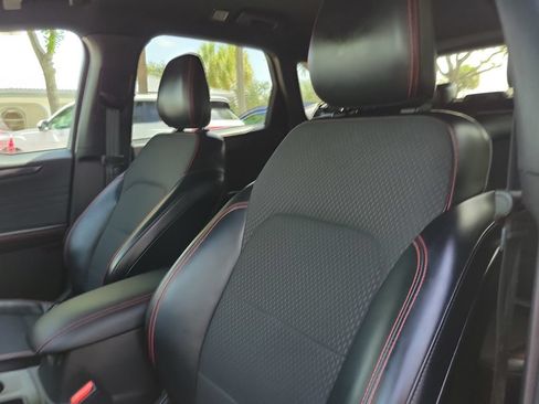 Used 2023 Ford Escape ST-Line w/ Tech Pack #1 FWD image 16