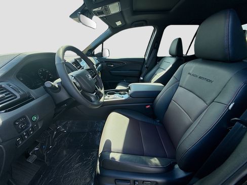 New 2026 Honda Ridgeline Black Edition image 18