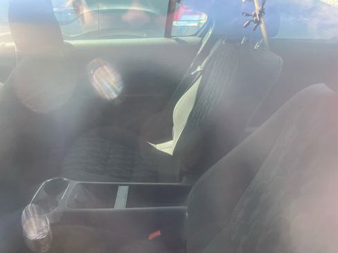 Used 2015 Chevrolet Volt w/ Enhanced Safety Package 1 FWD image 5
