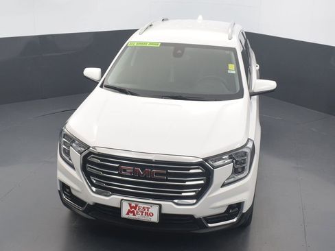 Used 2023 GMC Terrain SLT image 5