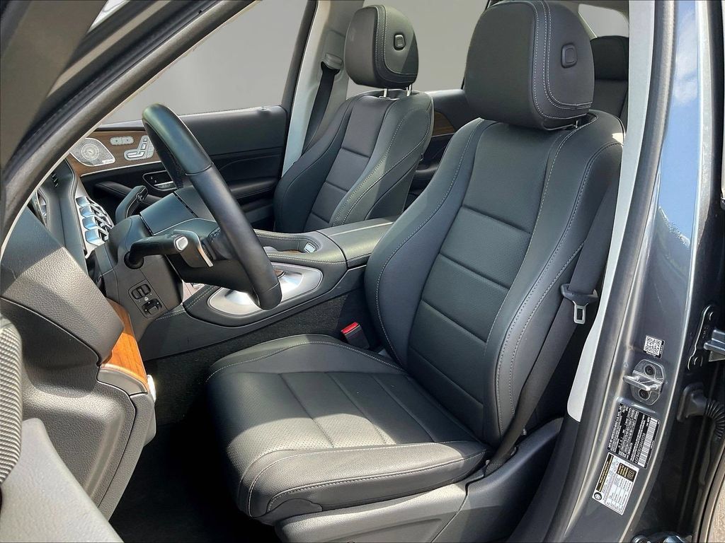 Certified 2025 Mercedes-Benz GLE 350 4MATIC image 22
