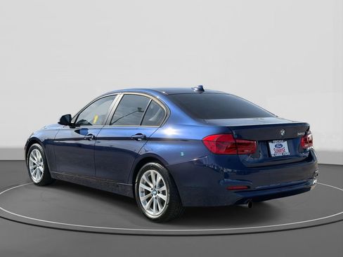 Used 2017 BMW 320i 320i image 7