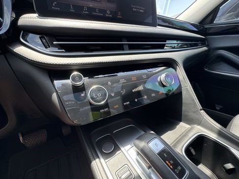 Used 2024 INFINITI QX60 Pure FWD image 18