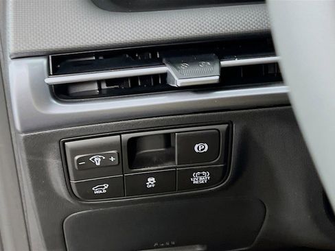 New 2026 Hyundai Tucson SEL image 9