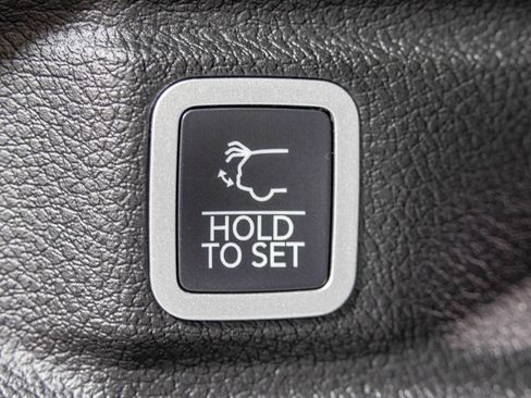 New 2026 Jeep Grand Cherokee L Limited w/ Limited Altitude Package AWD/4WD image 42
