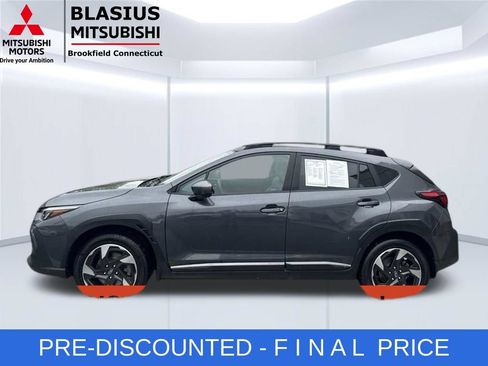 Used 2024 Subaru Crosstrek 2.5i Limited AWD/4WD image 18