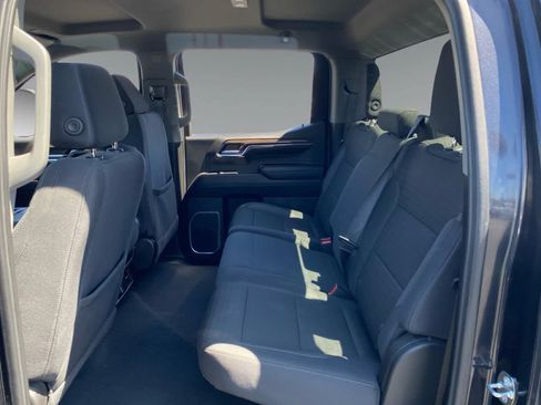 Used 2024 Chevrolet Silverado 1500 LT RWD image 13