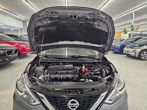 Used 2019 Nissan Sentra S FWD image 39