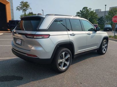 New 2026 Jeep Grand Cherokee Limited w/ Trailer Tow Package