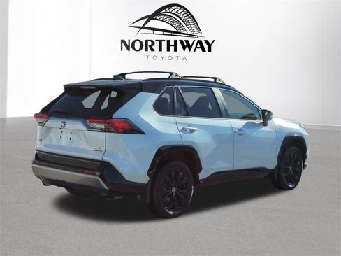 Used 2022 Toyota RAV4 XSE image 4