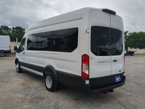 Certified 2025 Ford Transit 350 XLT RWD image 5