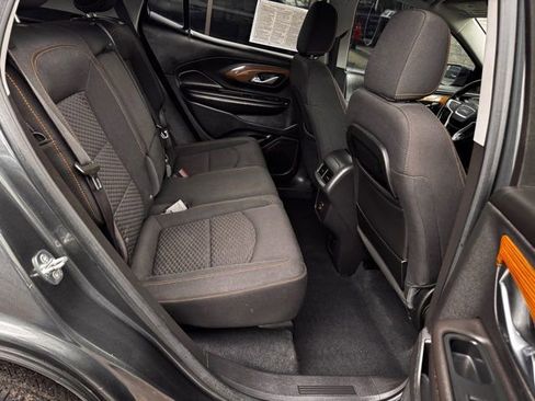 Used 2021 GMC Terrain SLE w/ Driver Convenience Package FWD image 27