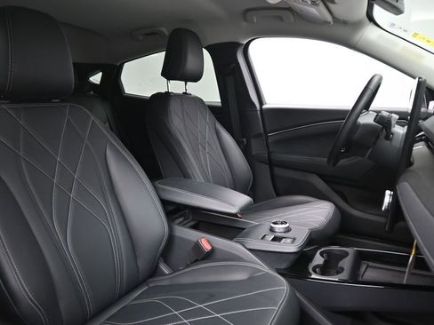 New 2024 Ford Mustang Mach-E Select image 10