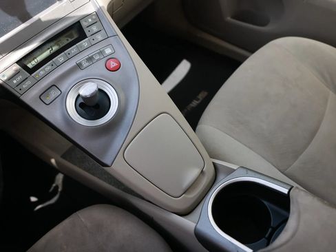 Used 2012 Toyota Prius Two FWD image 36
