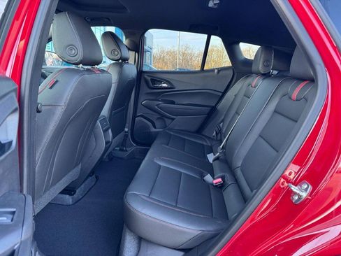 New 2026 Chevrolet Trax RS w/ Sunroof Package image 31