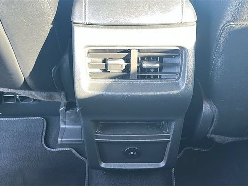 Used 2023 Ford Edge ST w/ Cargo Accessory Package AWD/4WD image 31