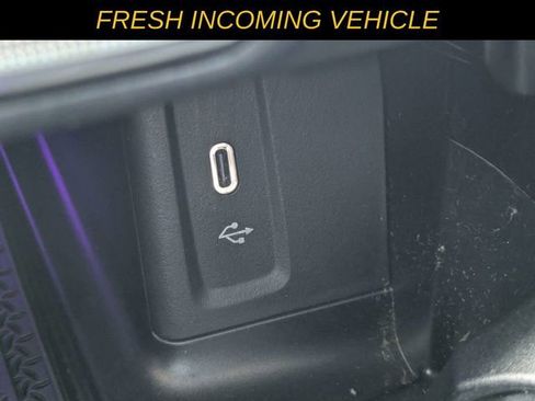 Used 2023 Mercedes-Benz GLC 300 image 18
