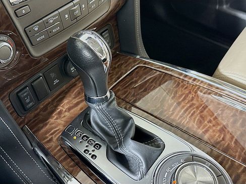 Used 2020 Nissan Armada SL w/ Premium Package image 19