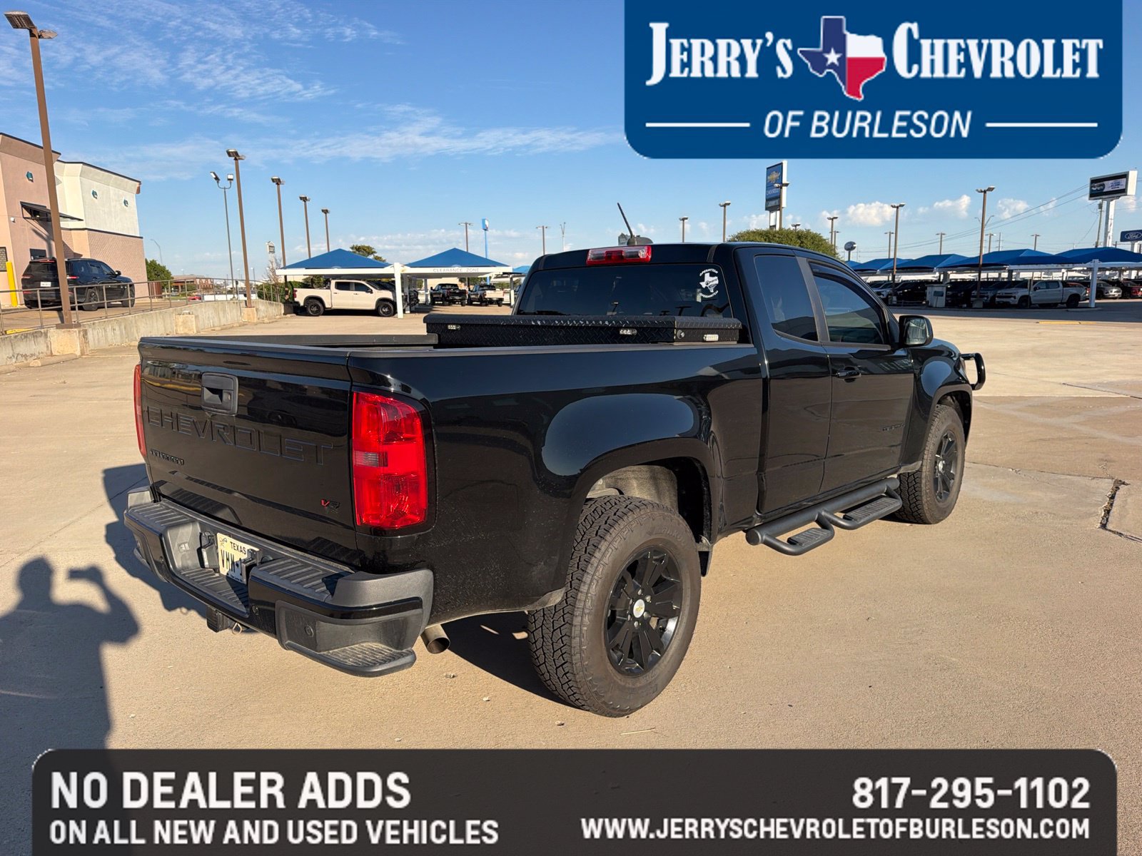 Used 2021 Chevrolet Colorado LT w/ Safety Package RWD image 4