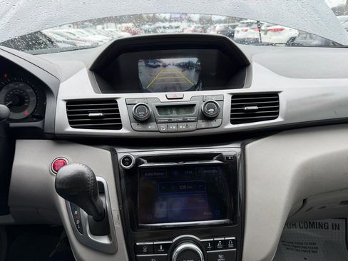 Used 2016 Honda Odyssey Touring image 16