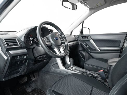 Used 2018 Subaru Forester 2.5i w/ Alloy Wheel Package image 13