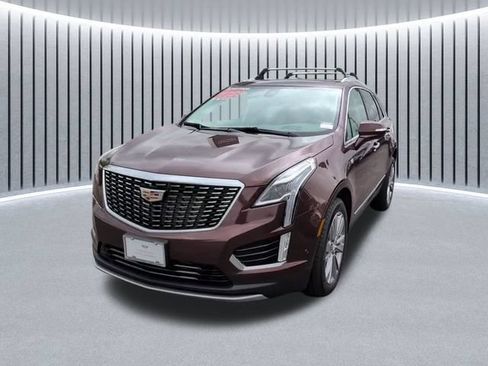 Used 2023 Cadillac XT5 Premium Luxury w/ Technology Package FWD image 12