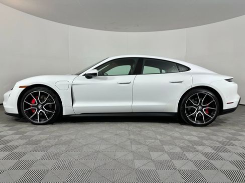 Used 2023 Porsche Taycan 4S image 18